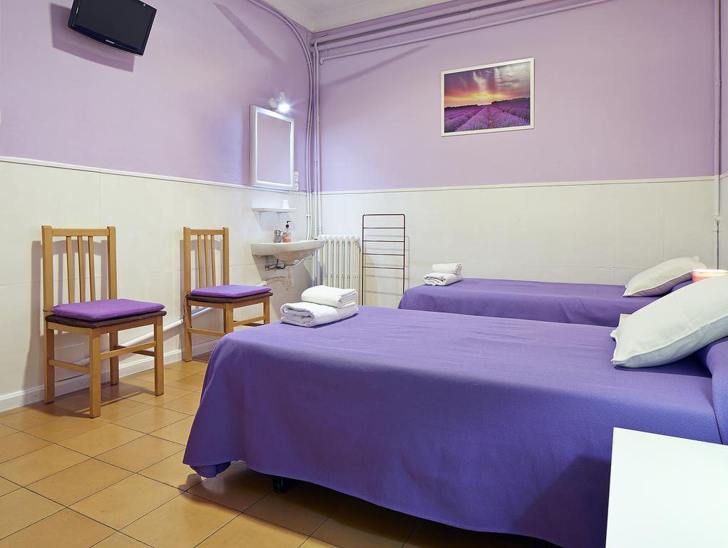 Hostal Valls Barcelona Exterior photo